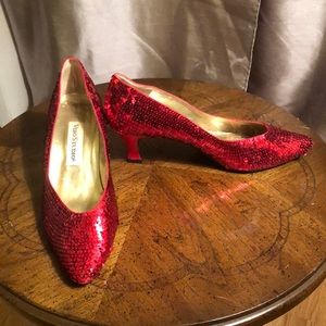 Dorothy. Click your heels together 3 times…